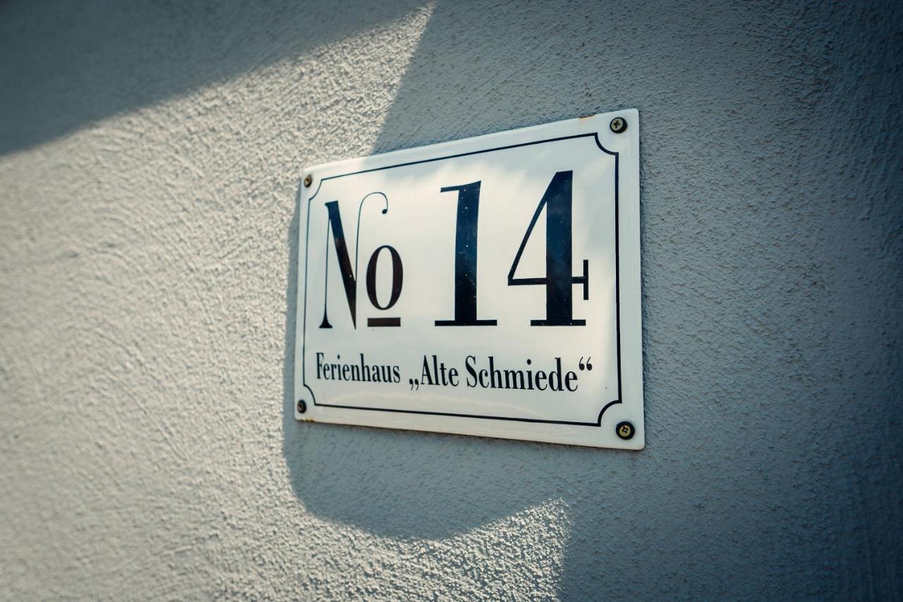 Alte Schmiede Mit Sauna, Pool Und Whirpool Im Aussenbereich Schoenstes Ferienhaus Der Lausitz Elsterheide Extérieur photo