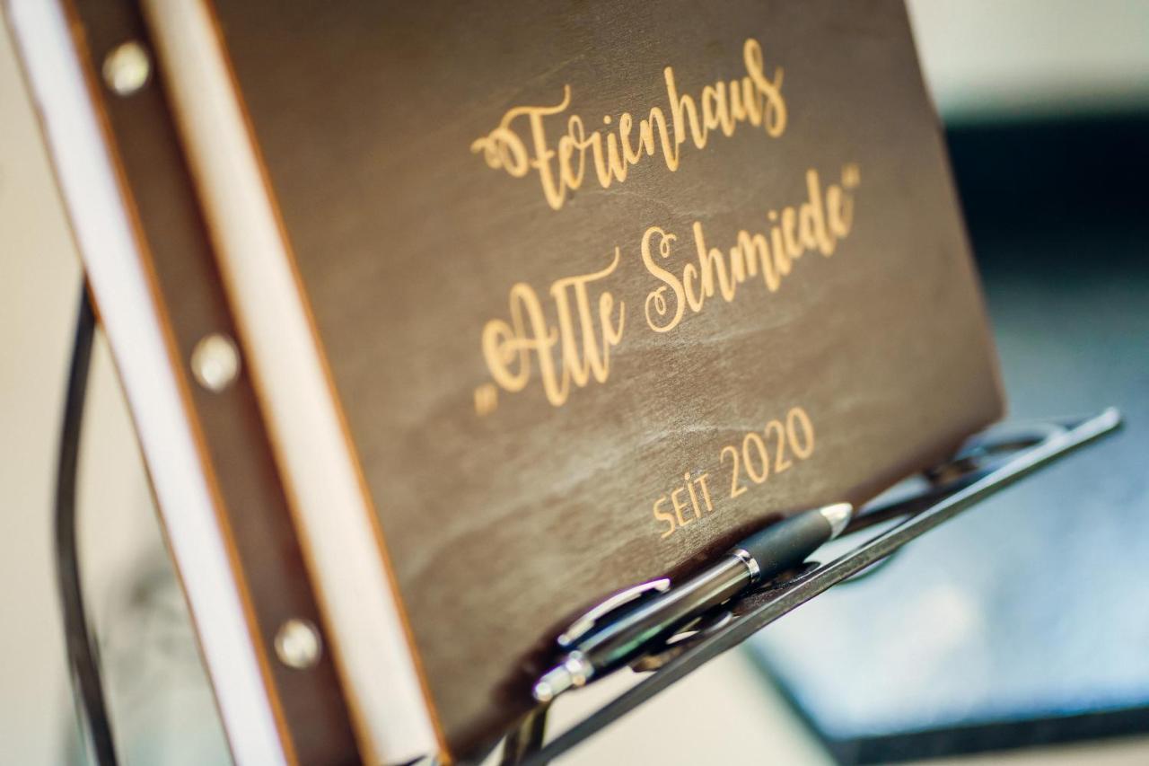 Alte Schmiede Mit Sauna, Pool Und Whirpool Im Aussenbereich Schoenstes Ferienhaus Der Lausitz Elsterheide Extérieur photo