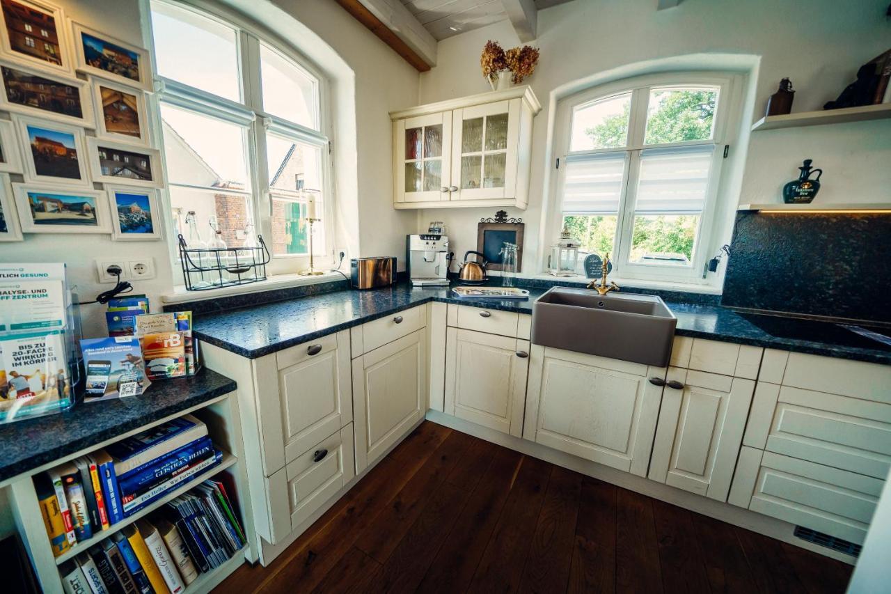 Alte Schmiede Mit Sauna, Pool Und Whirpool Im Aussenbereich Schoenstes Ferienhaus Der Lausitz Elsterheide Extérieur photo