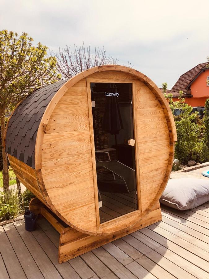 Alte Schmiede Mit Sauna, Pool Und Whirpool Im Aussenbereich Schoenstes Ferienhaus Der Lausitz Elsterheide Extérieur photo
